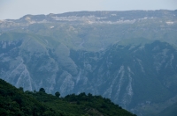 Pohoří Nemerçkë z Banjë