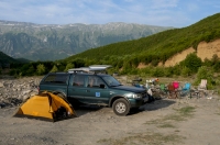 Camp, Banjë