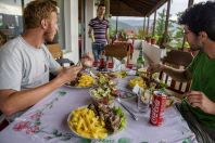 Dinner, Uznovë