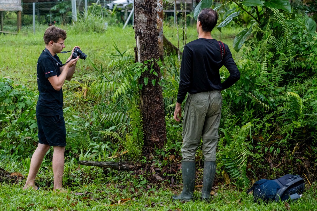Photographing, Kampong Segong