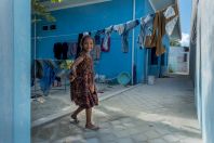 Maldivian girl, Huraa