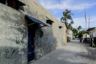 On the street, Huraa