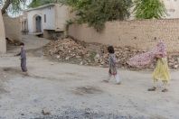 Děti, Shahbaz Azmat Khel