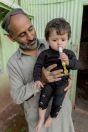 Man and child, Alioti