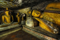 Dambulla cave temple